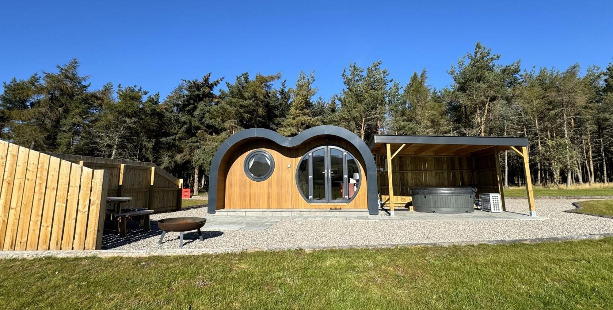 Juniper Lodges Inverness Exterior photo